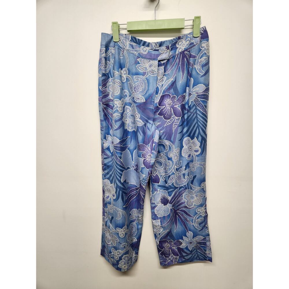 Vintage August Silk Women's Silk Blue/Purple Floral Cropped Pants, Size Med